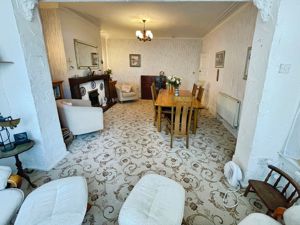 Dining room- click for photo gallery
